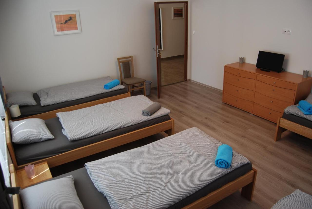 Penzion Na Rozcestí Svatoborice Exterior foto